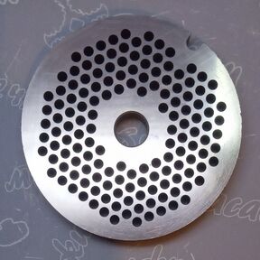 Решётка мясорубки ZELMOTOR #8/3 / Номер: 755473 / 86.3160 / Диаметр 62мм / Ячейка 3мм / Оригинал