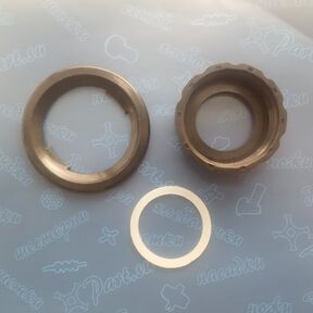 Модель: CT-1616 | Прижимной механизм фиксации ножа в колбе + сальник для предотвращения попадания влаги